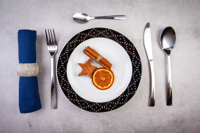 Set de tacâmuri pentru 6 persoane OLYMPE, din oțel inoxidabil