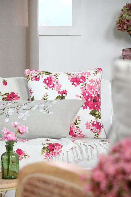 Perna din bumbac cu model floral, 45 x 45 cm