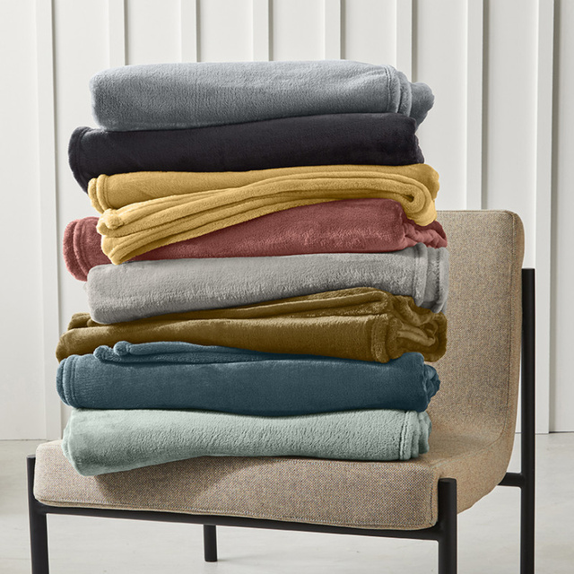 Patura din material gros Soft, 150 x 200 cm