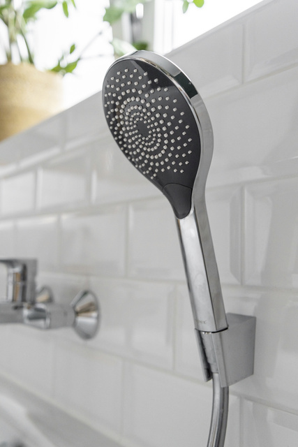 Cap de dus cu economie de apa, Ø 12 cm, gri, WENKO