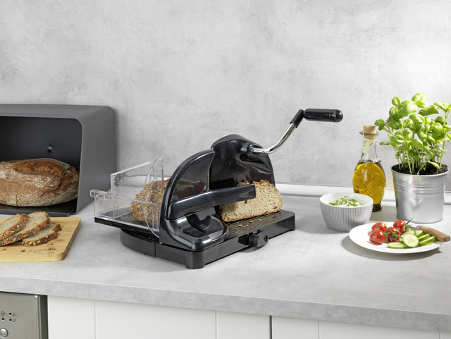 Taietor de paine cu manivela manuala