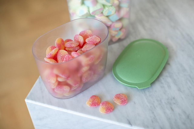 Recipient alimentar, OVAL, 1,4 L, marime M, KOZIOL