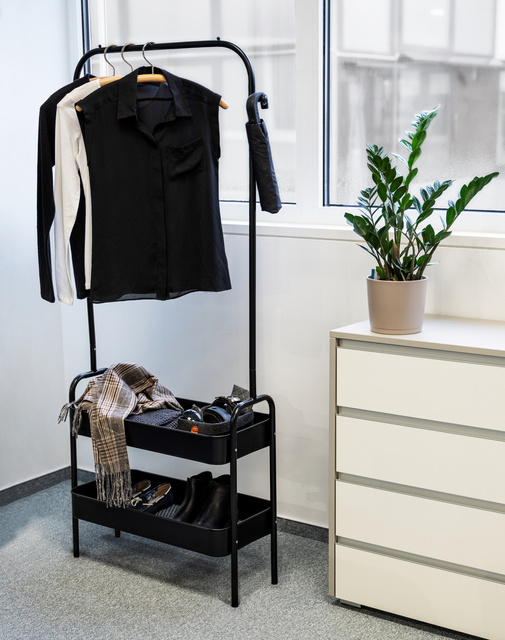 Suport pentru haine KALI, cu spatiu pentru pantofi si genti de mana, 75 x 165 x 30 cm, WENKO