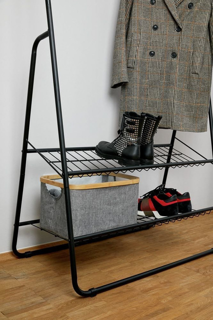 Suport pentru haine cu rafturi SHIVA, WENKO