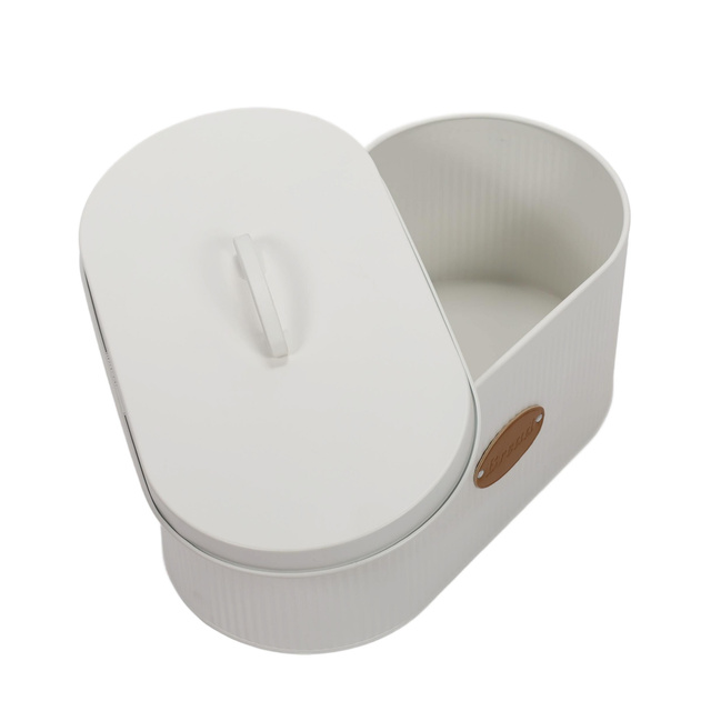 Cutie de pâine ovală din metal în stil retro