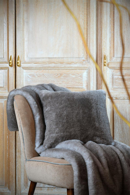 Perna decorativă HARLOW, 45 x 45 cm