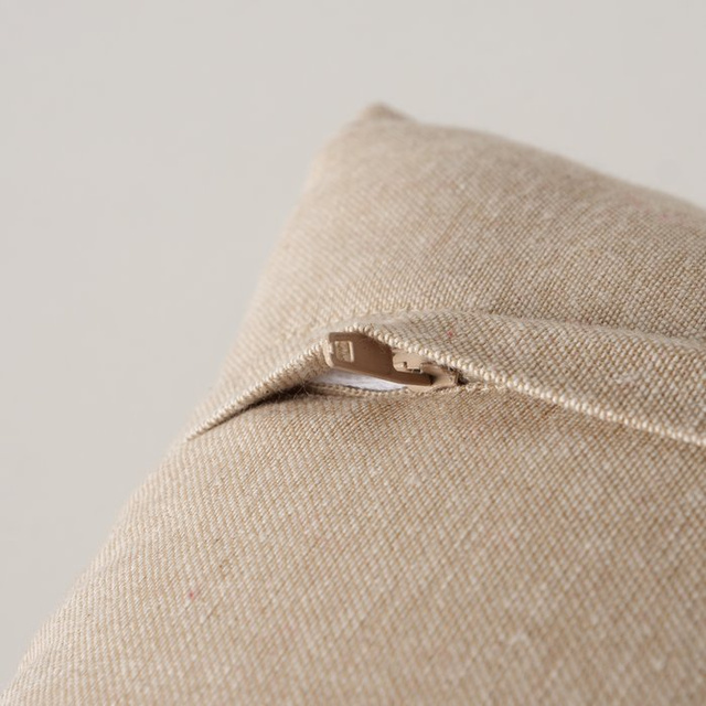 Pernă decorativă cu brăduți din material boucle MALI, 30 x 50 cm