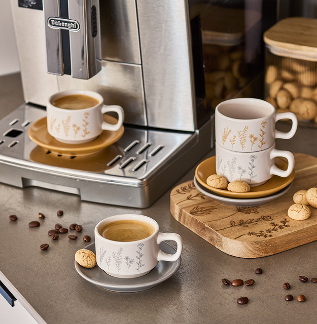 Set espresso FLOWERS, 4 cești cu farfurioare, 70 ml