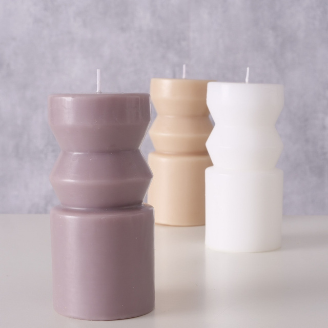 Lumanare decorativa Celona, parafina, 14 x 6,5 cm