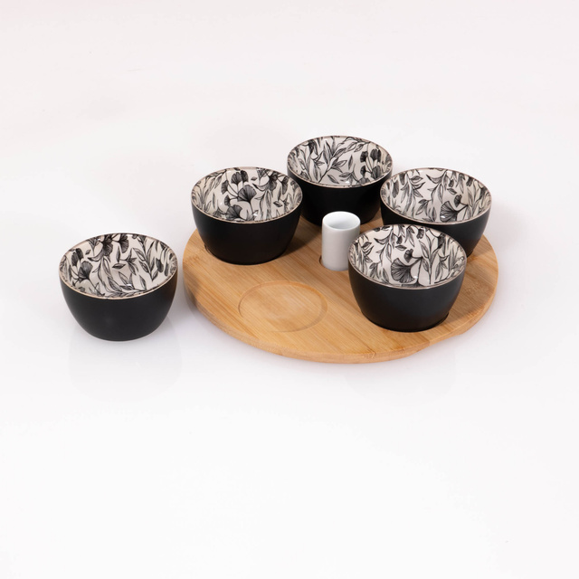 Set 4 boluri pentru aperitive FLORAL, pe o tavă din lemn, 70 ml