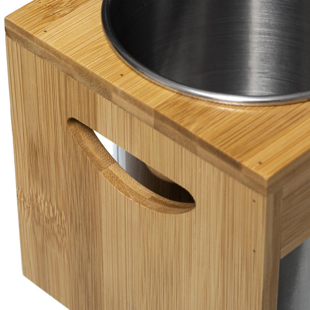 Containere metalice cu suport din lemn de bambus