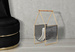 Suport reviste metalic FASHION, cu maner din lemn