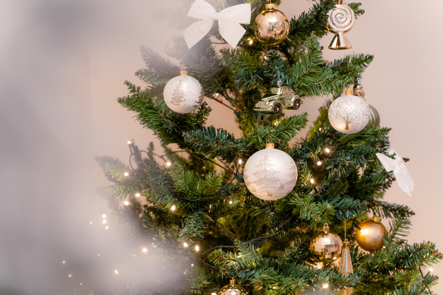 Globulet de sticlă, decor cu sclipici, Ø 8 cm