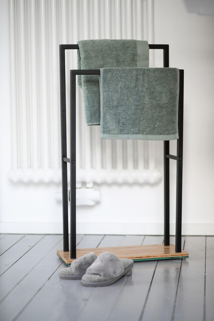 Umeraș pentru prosoape de baie BAMBOO, 2 brațe, cu bază din bambus, WENKO