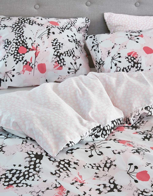 Set complet de lenjerie de pat roz din bumbac satinat cu flori, 135 x 200 cm, Esprit