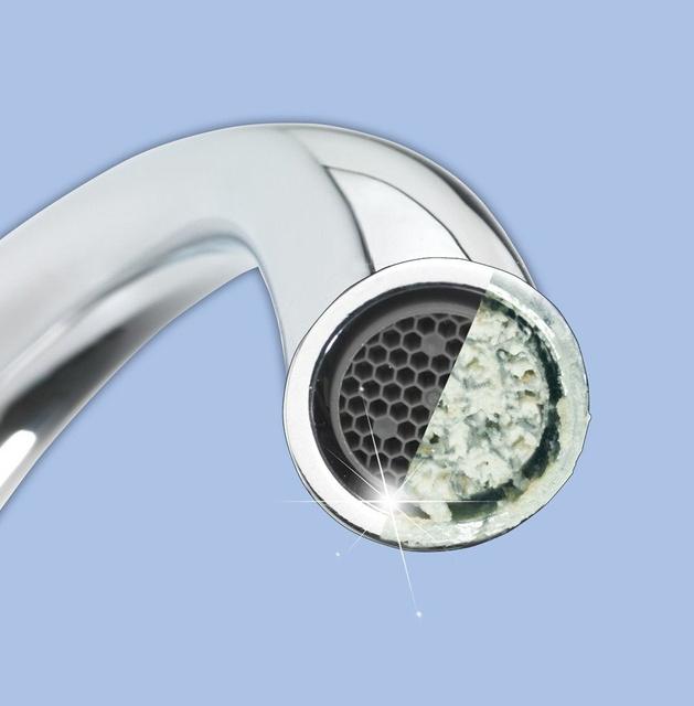 Gel pentru îndepărtarea depunerilor de calcar în baie, bucătărie