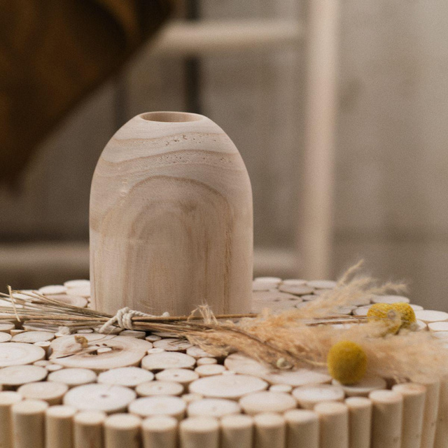 Vaza decorativa din lemn Pure