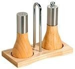 Dozatoare de sare si piper, asezate pe o baza de lemn, KESPER