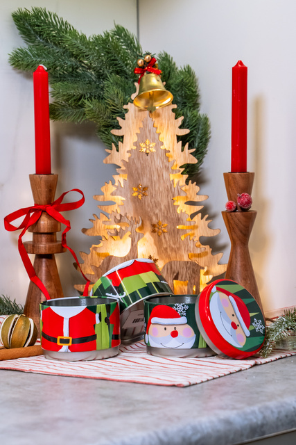 Sfeșnic din lemn, salcâm, 22 cm