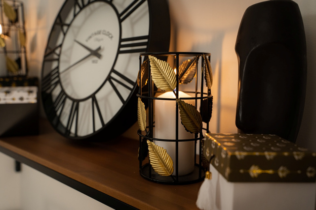 Suporturi din metal cu frunze decorative, 2 buc