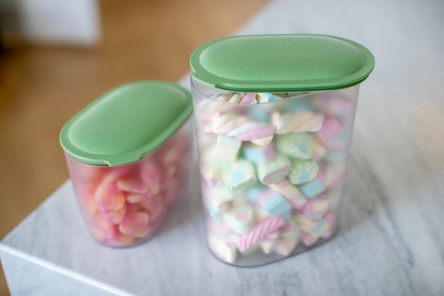 Recipient alimentar, OVAL, 1,4 L, marime M, KOZIOL