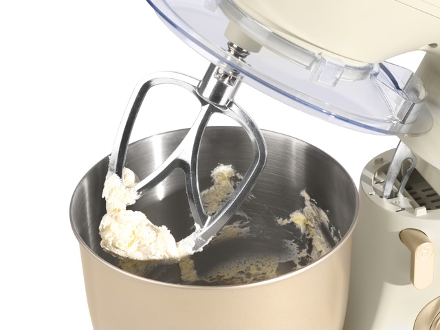 Robot de bucătărie SALTER BAKES 1300 W, 3 accesorii, 10 viteze, 4 l