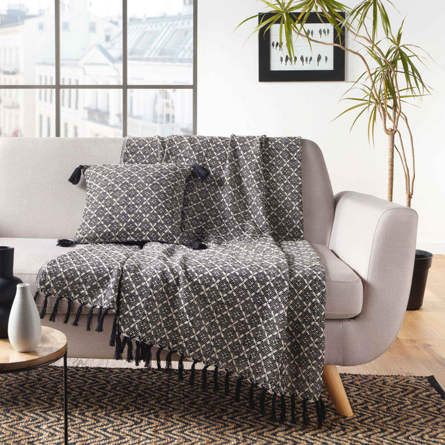 Cuvertura de pat cu ciucuri JANNA, alb si negru, bumbac, 125 x 150 cm