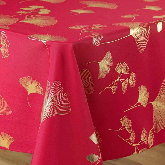 Fata de masa cu ginkgo auriu, BLOOMY