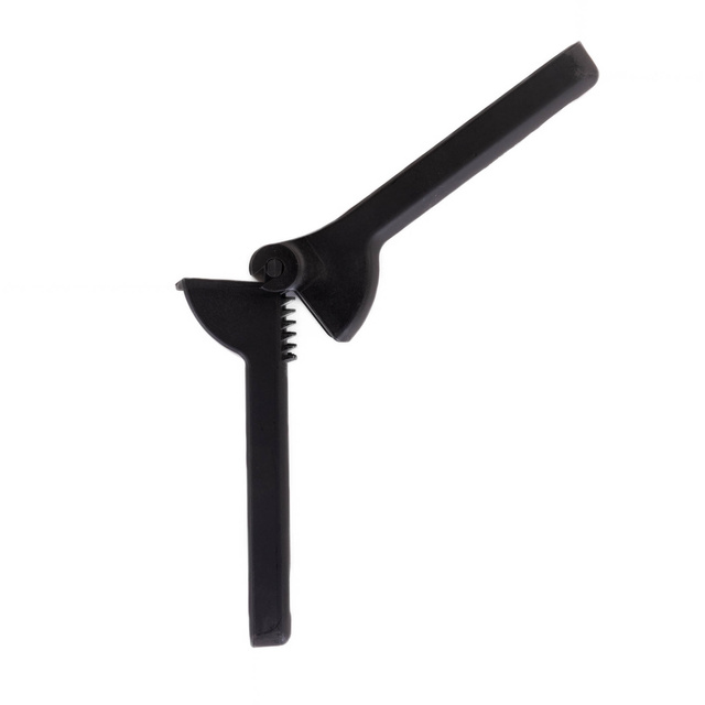 Presa de usturoi, neagră