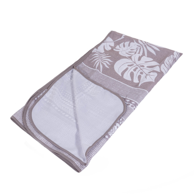 Fata de masa patrata din poliester cu imprimeu AMBRINE, 150 x 150 cm