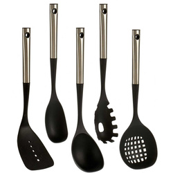 Set 5 ustensile de bucatarie cu maner din otel
