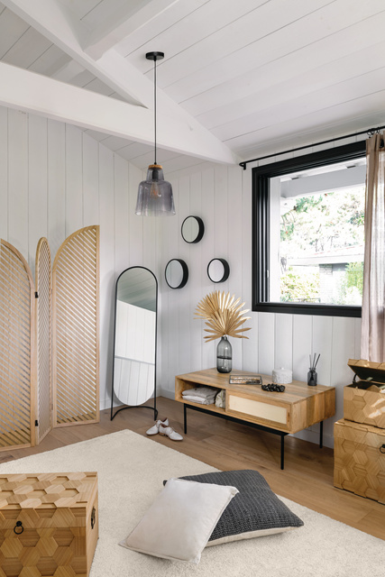 Oglindă de podea mare JEF cu ramă metalică, 39,5 × 136 cm