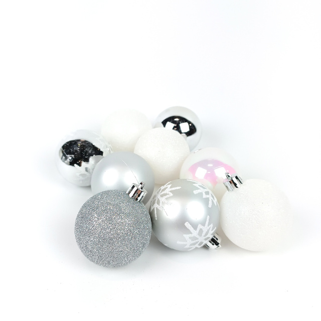 Set decoratiuni de Craciun in diferite culori, 44 de elemente