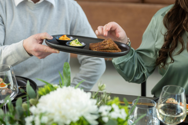 Farfurii ovale cu marginea superioara, 32,5 cm, ROBUSTE