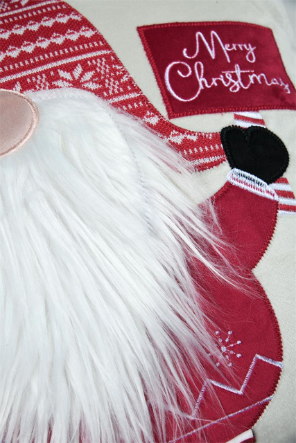 Perna de Crăciun KLAUS, cu barbă și picioarele lui Moș Crăciun, 45 × 45 cm