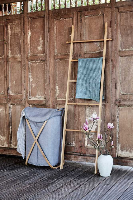 Suport pentru prosoape BAHARI, suport pentru prosoape din bambus, WENKO