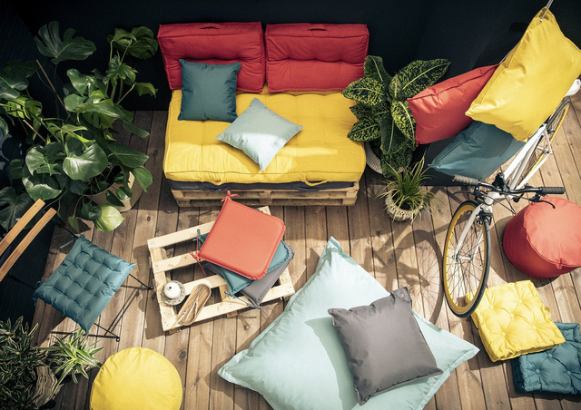 Perna SPIRIT GARDEN, 40 x 40 cm, TODAY