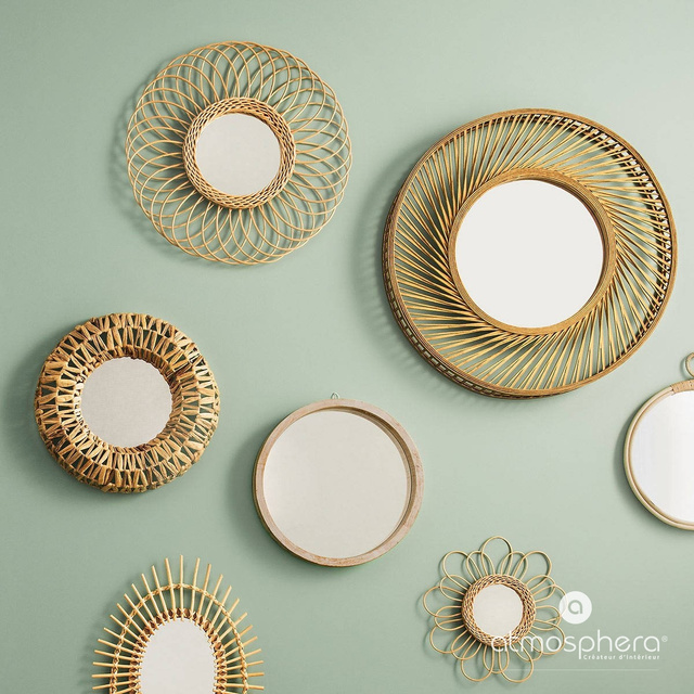 Oglindă suspendată decorativă din răchită, un decor unic de perete