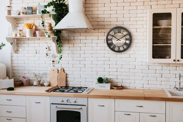 Ceas de perete Vintage, MDF, Diametru 39 cm, Negru/Maro