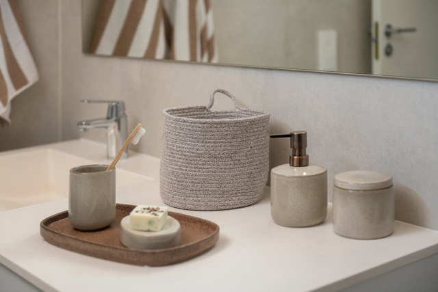 Recipient ceramic cu capac LUODE, Ø 10 cm