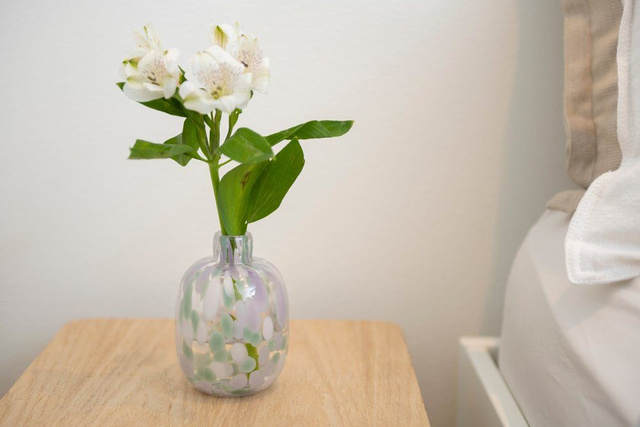 Vază de sticlă OMBRA, 13 cm, design unic